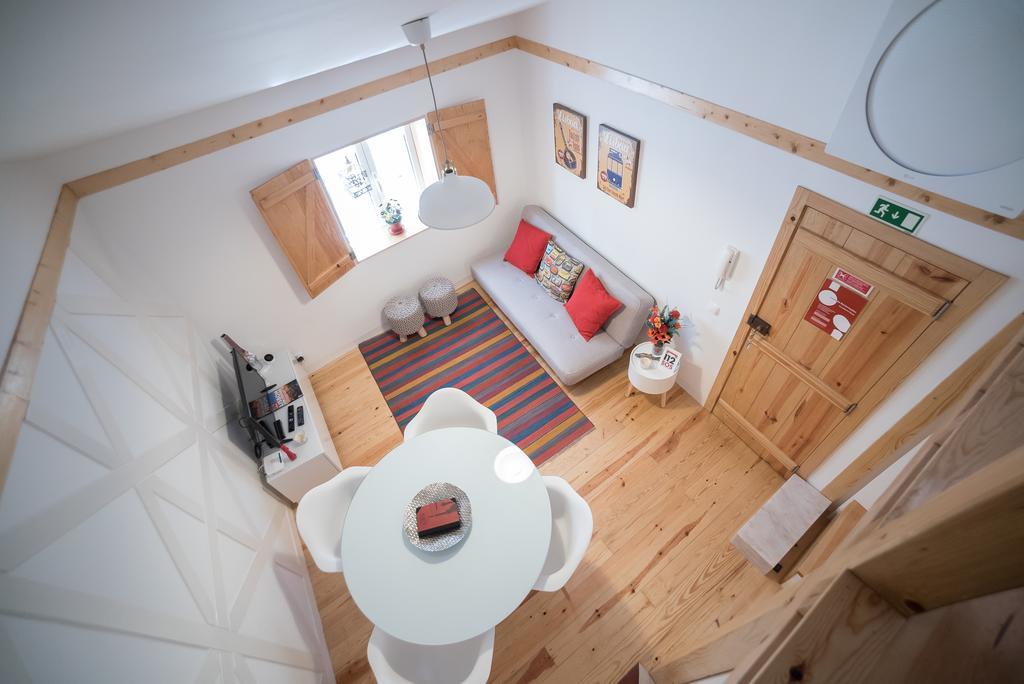 Feel Alfama Apartment Lisbon Bagian luar foto