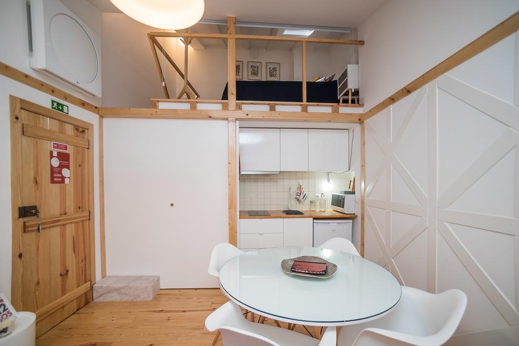 Feel Alfama Apartment Lisbon Bagian luar foto