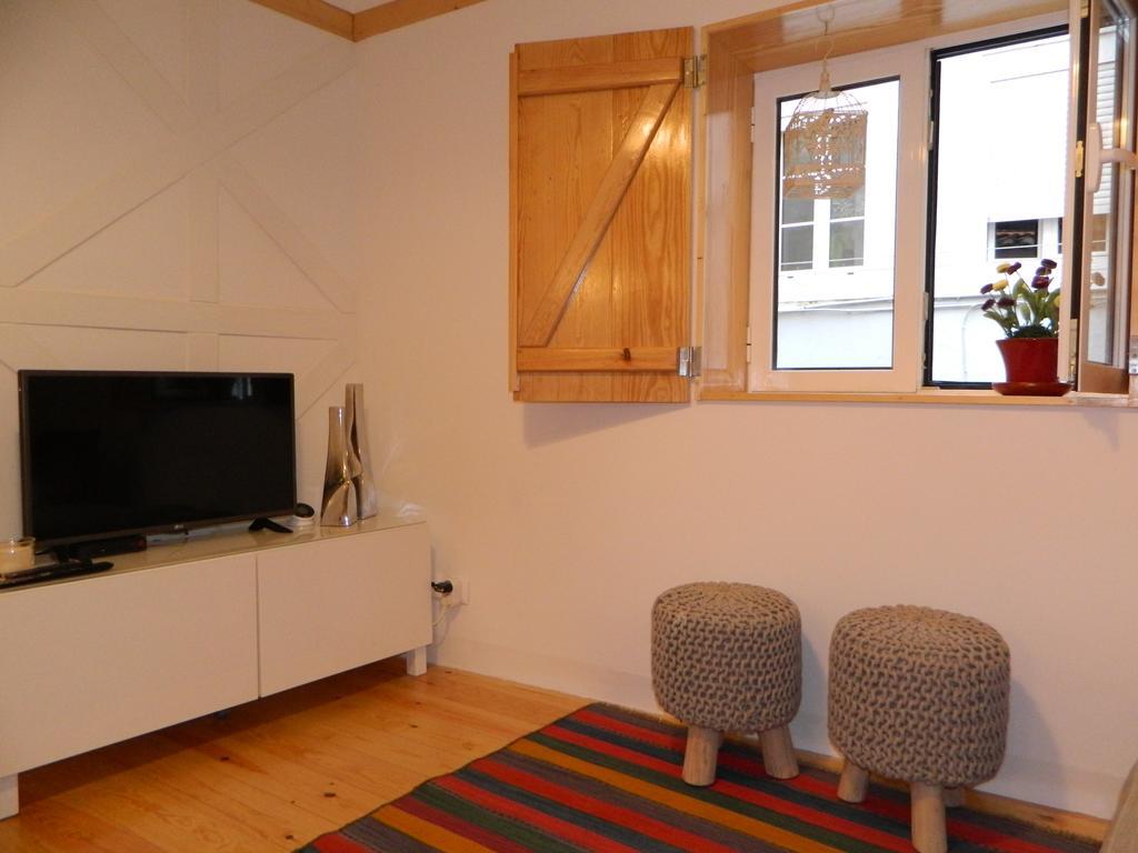 Feel Alfama Apartment Lisbon Bagian luar foto